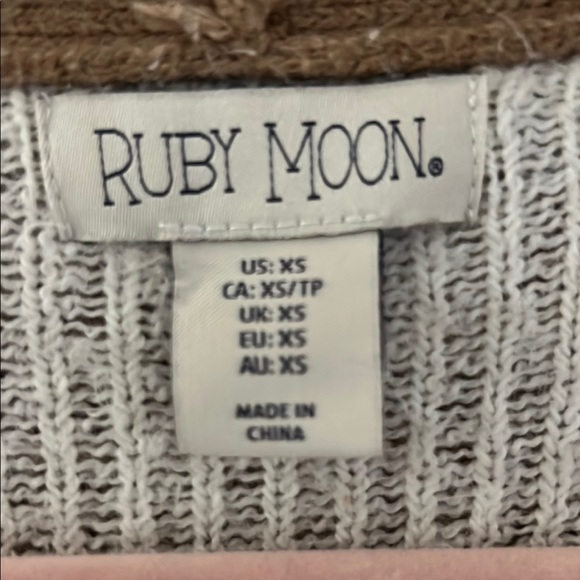 Ruby Moon size XS - Picture 3 of 3